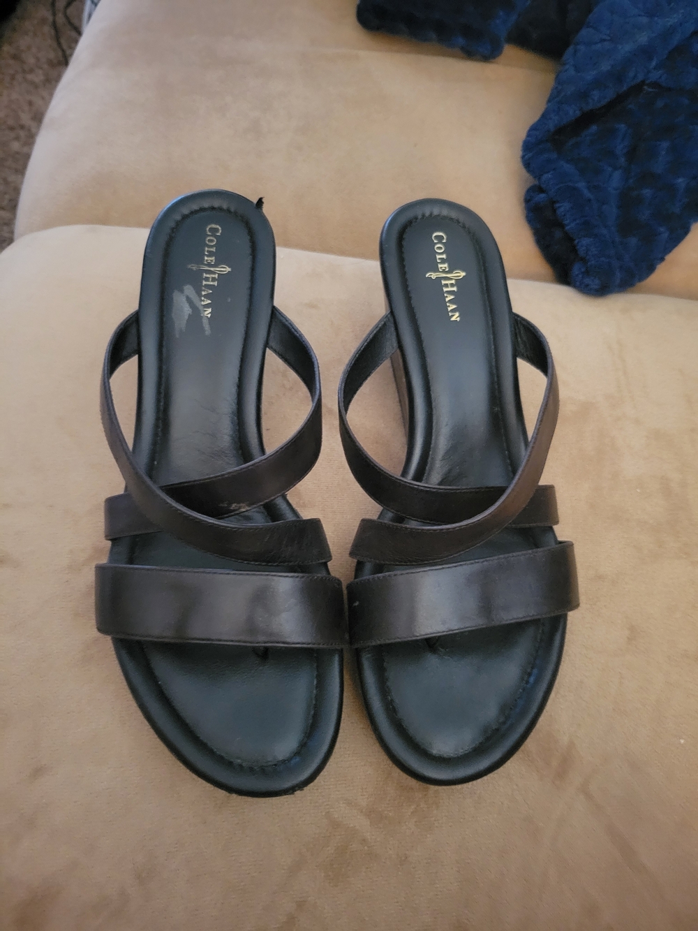 Authentic Cole Haan Nike Air Black Leather Wedge  Sandals Size 8B